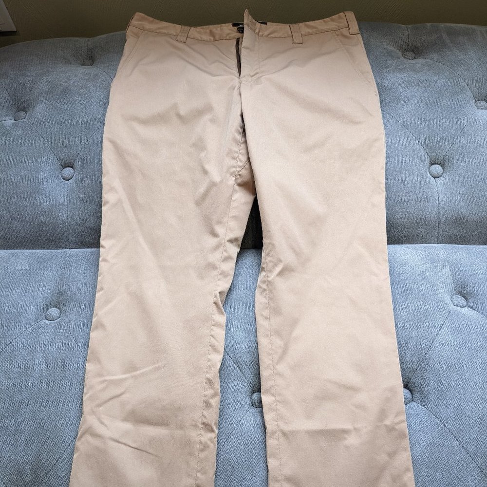Bluffworks Chinos, 33x30, Color: Khaki